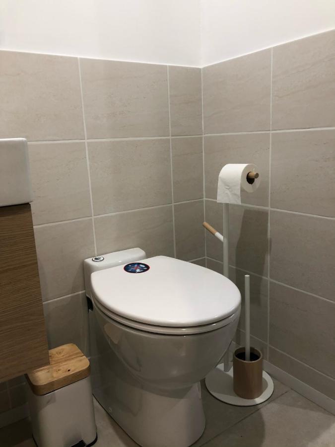 Apartamento Occitemps Saint Julien Les Rosiers Exterior foto
